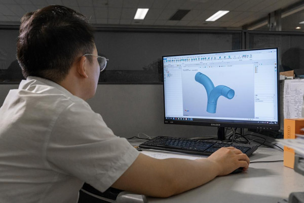 应用z6尊龙3D设计联塑管道